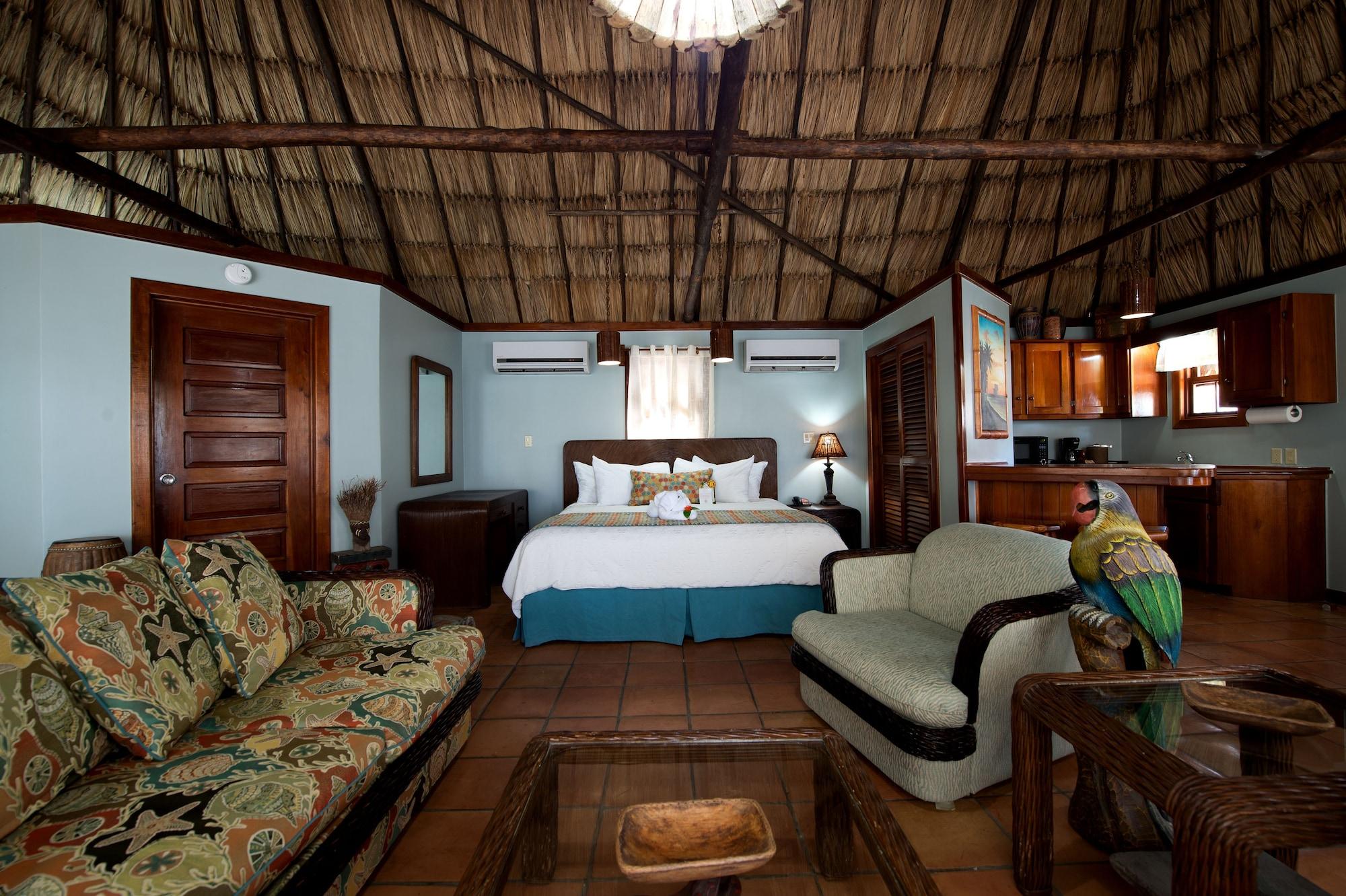 Ramons Village Resort ซานเปโดร ภายนอก รูปภาพ