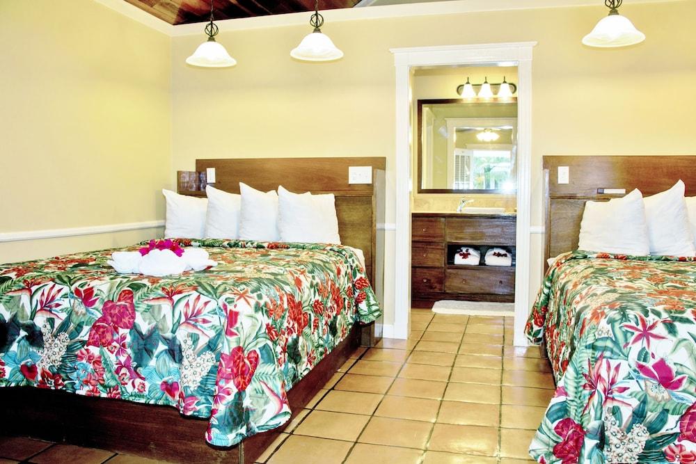 Ramons Village Resort ซานเปโดร ภายนอก รูปภาพ