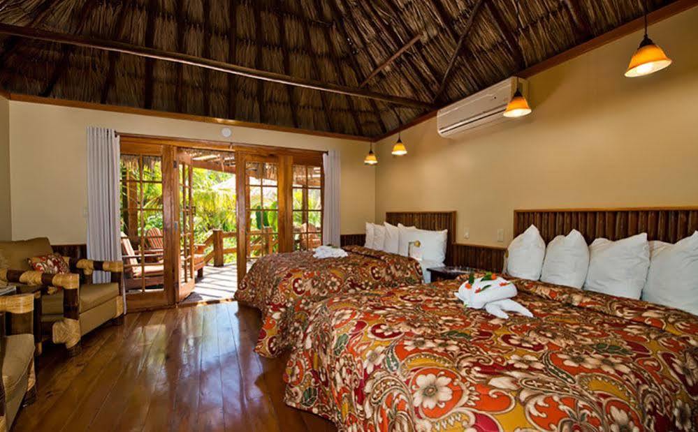 Ramons Village Resort ซานเปโดร ภายนอก รูปภาพ